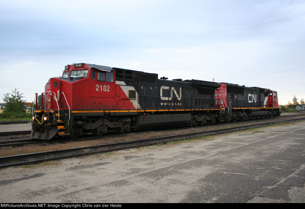 CN 2182